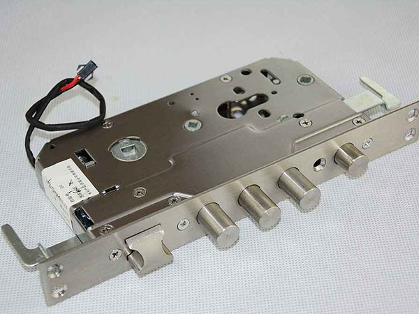 康乐24小时上门开锁公司